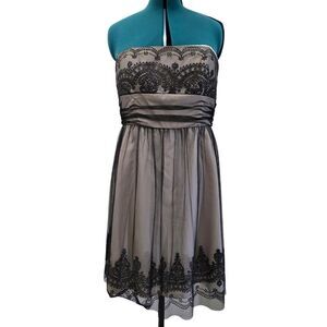 David’s Bridal Strapless Prom Dress Women's Size 16 Vintage 2009 Elegance Y2K